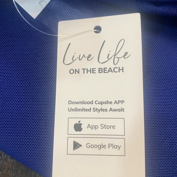 BLUE Atlantis Asymmetrical Bikini top & bottom set by Cupshe Size Large in BLUE - Picture 5 of 10